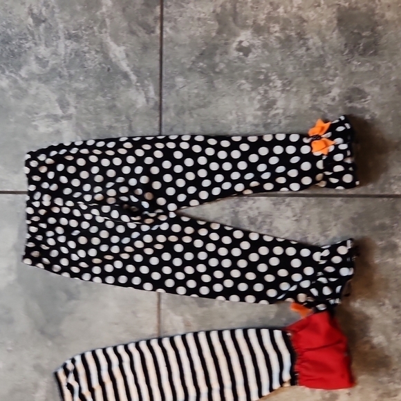 SET OF 2   Ruffle Pants size 4T Holiday or School Colors - Picture 3 of 3